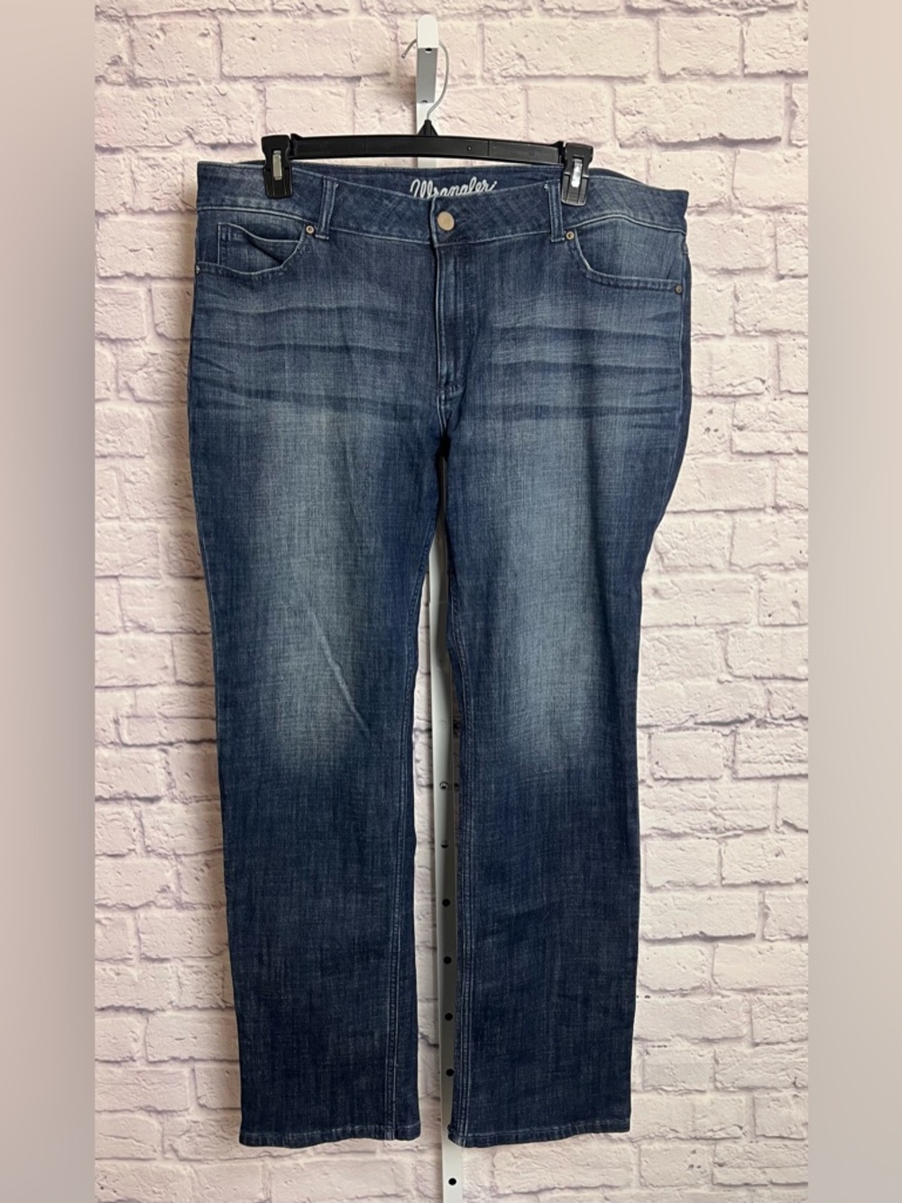 Wrangler High Rise Straight Leg Jeans size 19 Tall
